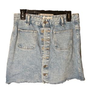 Zara light denim wash button down skirt size L